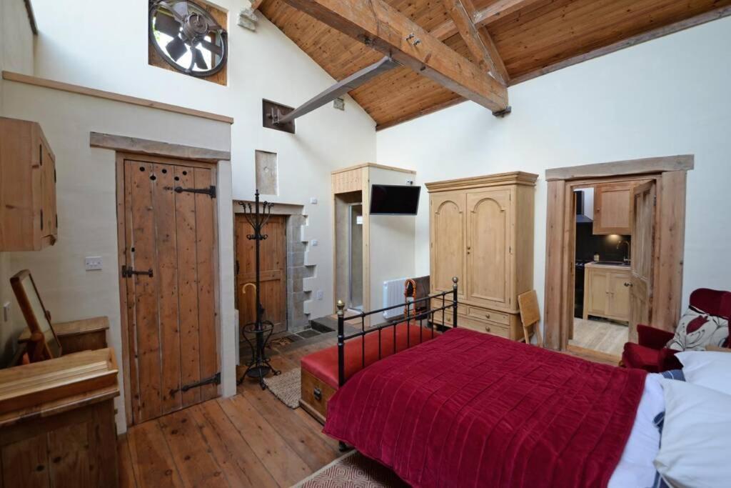 Shed End, In 18Th Century Lothersdale Mill Bd20 8En Екстериор снимка